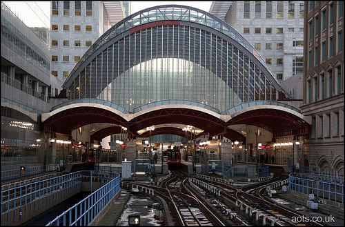 Canary Wharf DLR station Canary Wharf DLR Station