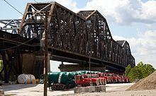 C&O Railroad Bridge httpsuploadwikimediaorgwikipediacommonsthu