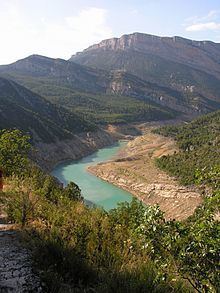 Canelles Reservoir httpsuploadwikimediaorgwikipediacommonsthu
