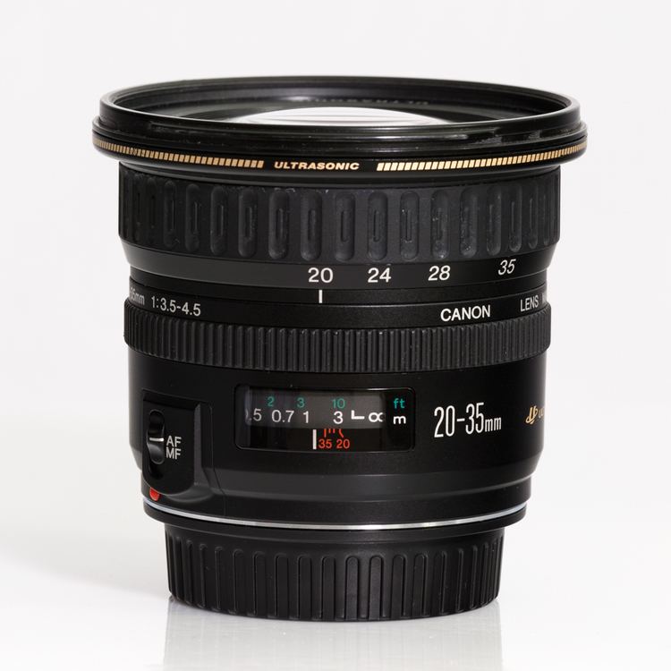 Canon EF 20–35mm lens
