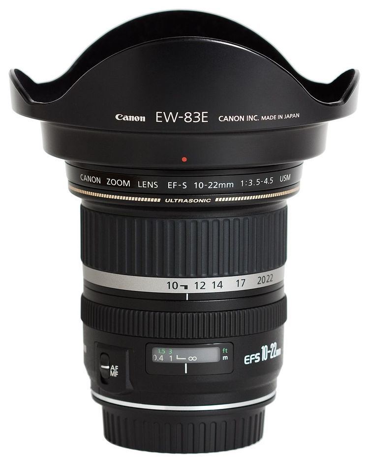 Canon EF-S 10–22mm lens