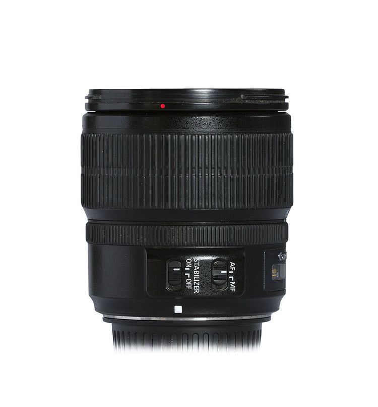 Canon EF-S 15–85mm lens