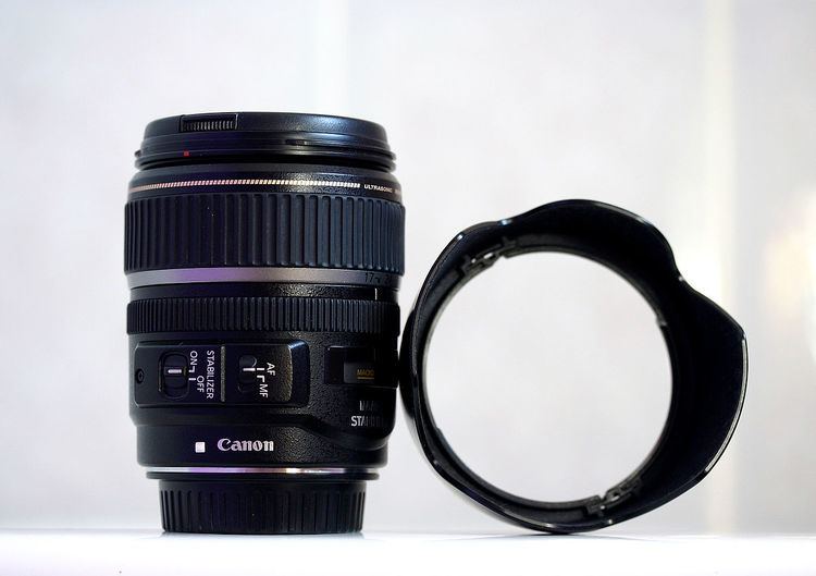Canon EF-S 17–85mm lens