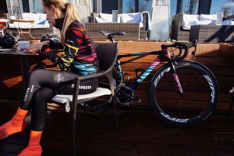 Canyon–SRAM The colourful new CanyonSRAM kit might be the best new kit of 2016
