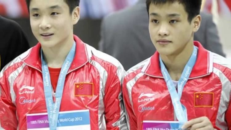 Cao Yuan Divers Cao Yuan and Zhang Yanquan of China win Olympic