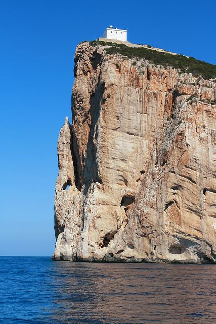 Capo Caccia Lighthouse httpsuploadwikimediaorgwikipediacommonsbb