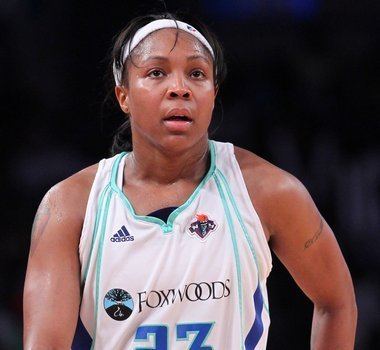 Cappie Pondexter Former Rutgers standout Cappie Pondexter apologizes for Japan