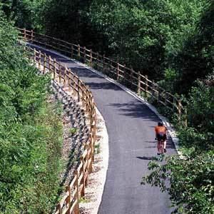 Cardinal Greenway wwwamericantrailsorgphotosNRTphotosCardinal2