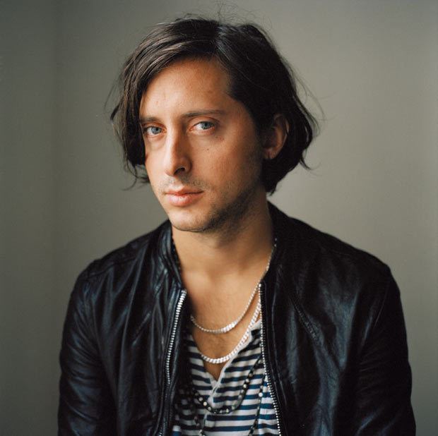 Carl Barât 1000 images about Carl bart My heart lt3 on Pinterest