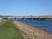 Carl E. Stotz Memorial Little League Bridge httpsuploadwikimediaorgwikipediacommonsthu