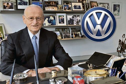 Carl Hahn Volkswagen Vor 60 Jahren Carl Hahn kam nach Wolfsburg WAZAZ