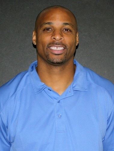 Carl Thomas (basketball) Former NBA player Carl Thomas takes over Jackson College mens