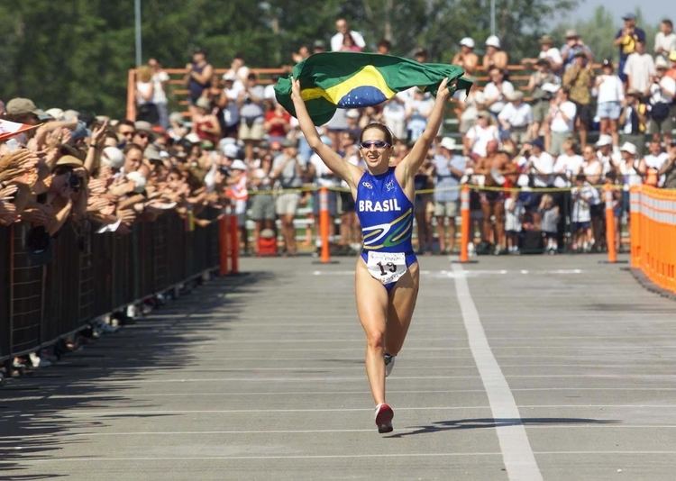 Carla Moreno Triatleta Carla Moreno cortada da equipe feminina do Pan