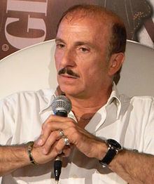 Carlo Buccirosso httpsuploadwikimediaorgwikipediacommonsthu