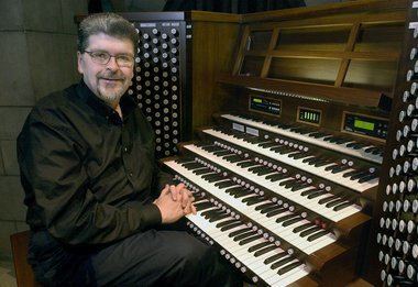 Carlo Curley Carlo Curley international organ virtuoso who once called