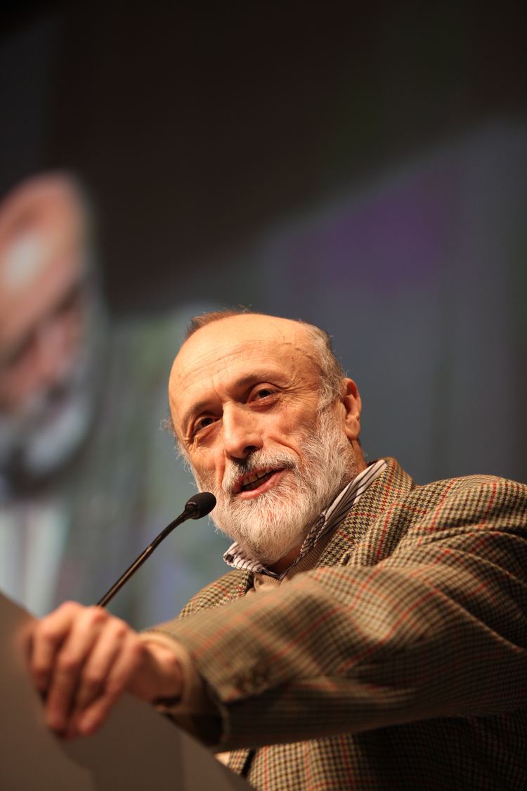 Carlo Petrini httpsuploadwikimediaorgwikipediacommons77