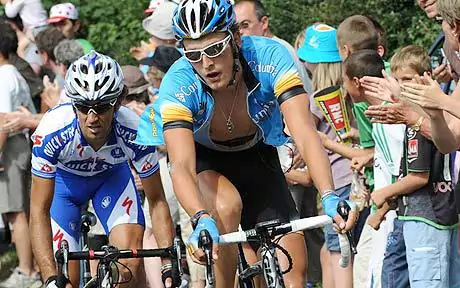 Carlos Barredo Tour de France Marcus Burghardt defeats Carlos Barredo to win Stage