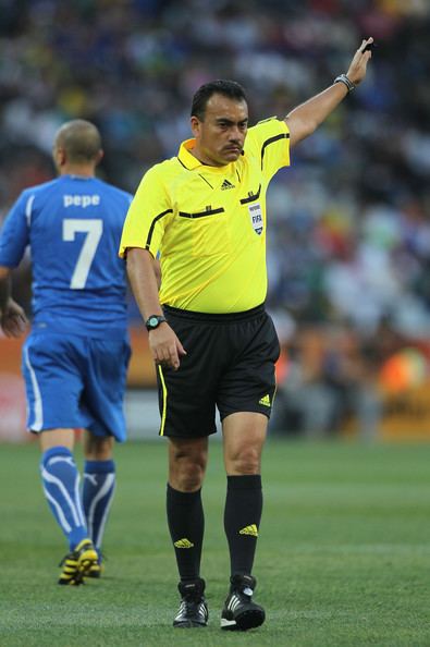 Carlos Batres Carlos Batres Pictures Italy v New Zealand Group F