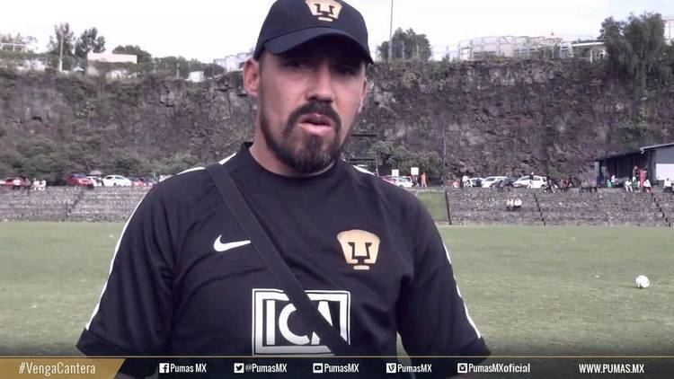 Carlos Humberto González Carlos Humberto Gonzlez entrenador de Pumas YouTube