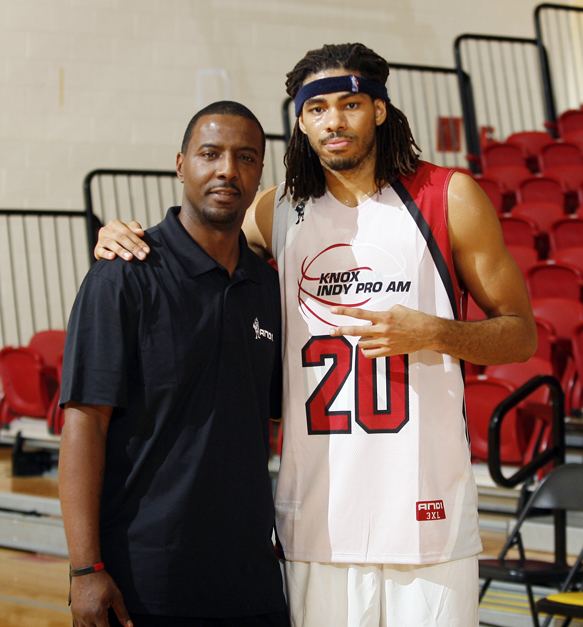 Carlos Knox Carlos Knox to be named head coach of NBLs London Lightning