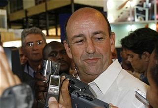 Carlos Lage Dávila Especulan en Cuba con que Carlos Lage se habra suicidado en