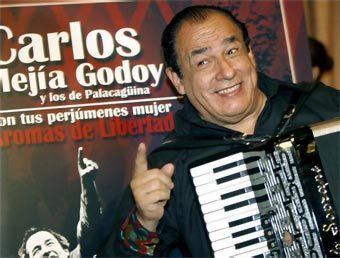 Carlos Mejía Godoy wwwbiografiasyvidascombiografiamfotosmejiag