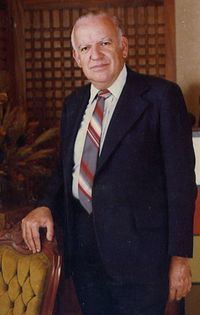 Carlos Meléndez Chaverri httpsuploadwikimediaorgwikipediacommonsthu