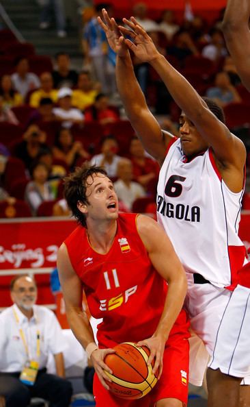 Carlos Morais (basketball) Carlos Morais Photos Olympics Day 10 Basketball Zimbio