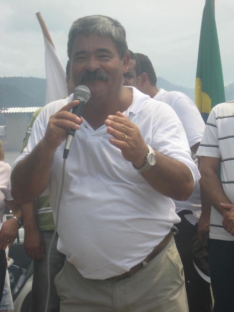 Carlos Roberto Pereira FileCarlos Roberto Pereira prefeito de TanguJPG Wikimedia Commons