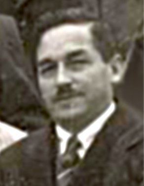 Carlos Ruiz Fuller httpsuploadwikimediaorgwikipediaenaa7Car