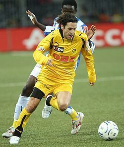 Carlos Varela (footballer) httpsuploadwikimediaorgwikipediacommonsthu
