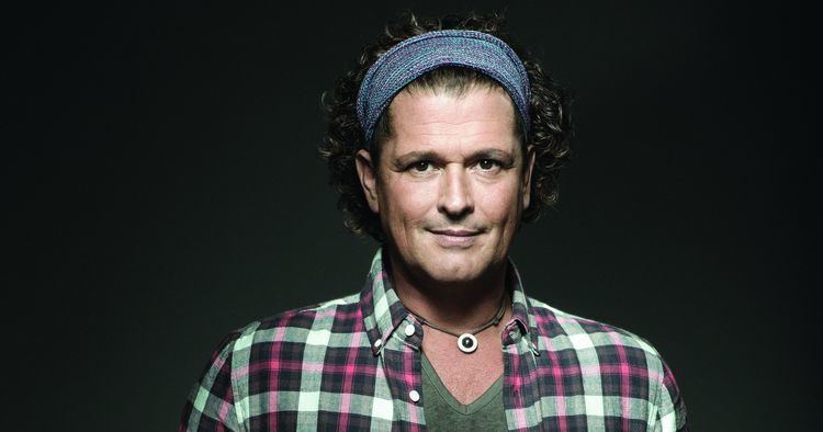 Carlos Vives Carlos Vives Marc Anthony tour hits Phoenix on 1029