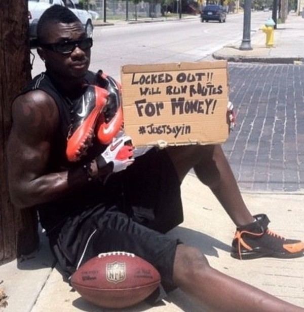 Carlton Mitchell Pic of the Day Browns Receiver as Homeless Man A Lame