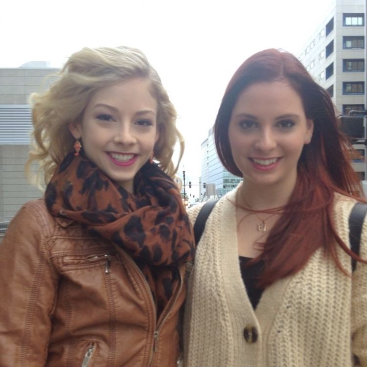 Carly Gold Gracie Gold Twin Sister Carly Gold Best Friend and Biggest