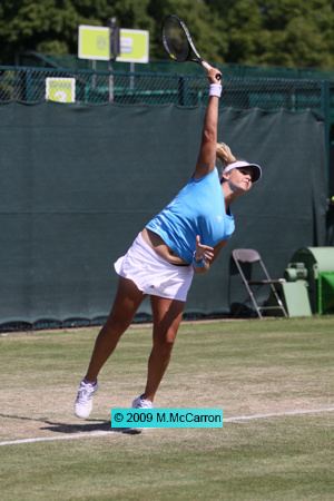 Carly Gullickson Carly Gullickson Advantage Tennis Photo site view and purchase