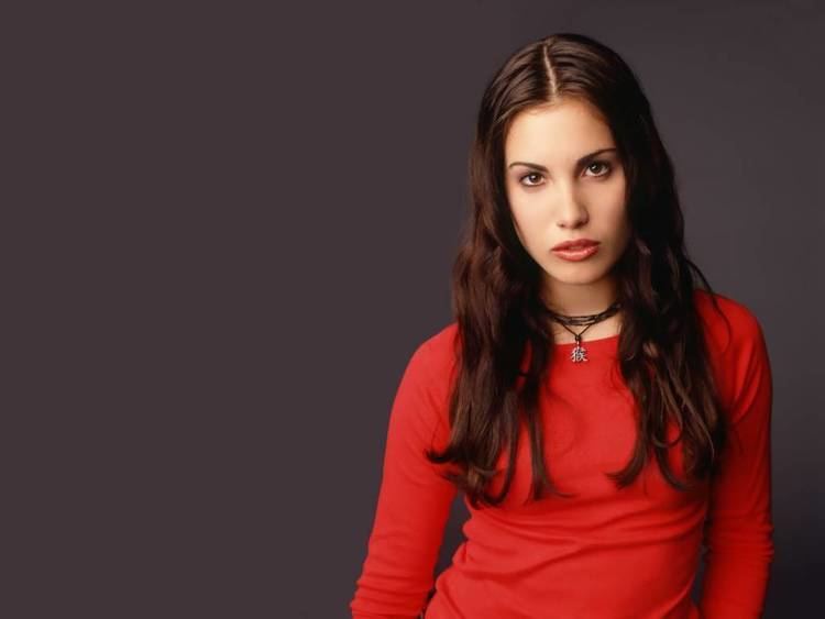 Carly Pope carly pope Carly Pope Photo 34437272 Fanpop