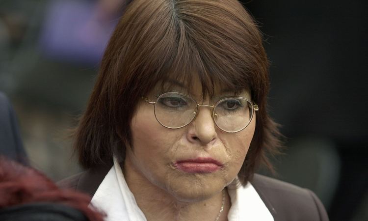 Carmen Gloria Quintana Chilean army officers in custody over 1986 attack on