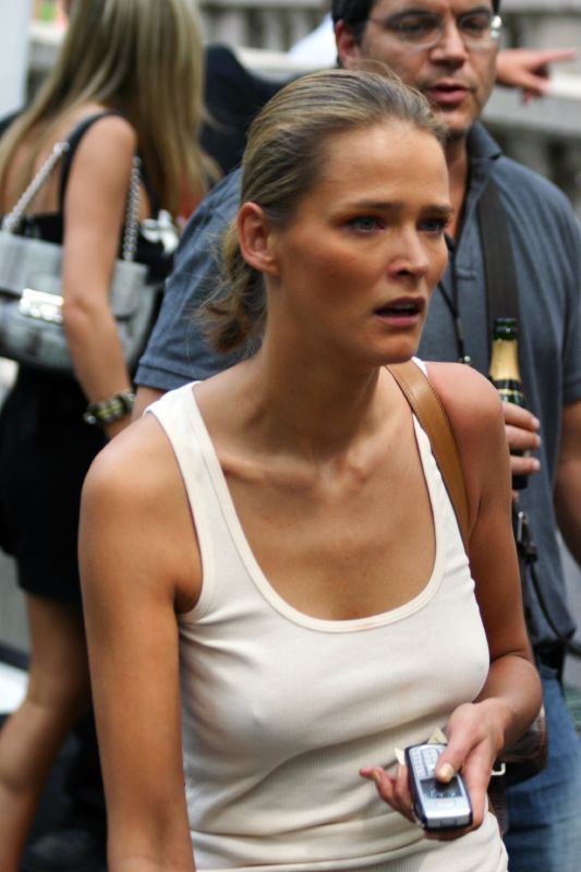 Carmen Kass wearing Narciso Rodriguez Spring 2004 during Mercedes Benz, WireImage