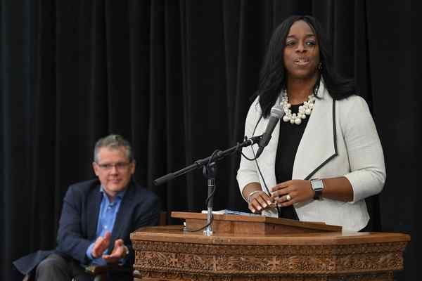 Carmen Twillie Ambar Oberlin College names Carmen Twillie Ambar new president