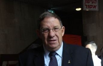 Carmi Gillon ExShin Bet head says rabbis partly to blame for Rabin39s