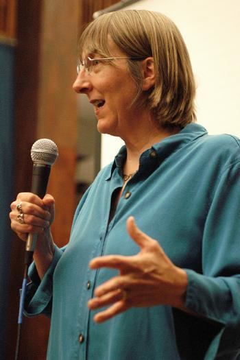 Carol J. Adams – Wikipedia