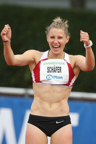 Carolin Schäfer mediaawsiaaforgmediaLargeP6705e0da6dde46a0