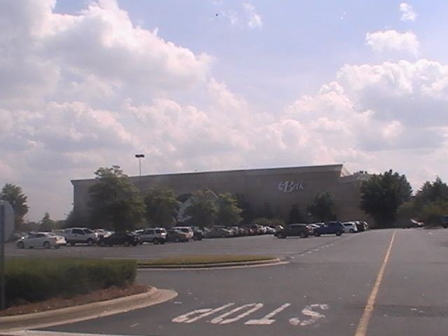 Carolina Place Mall