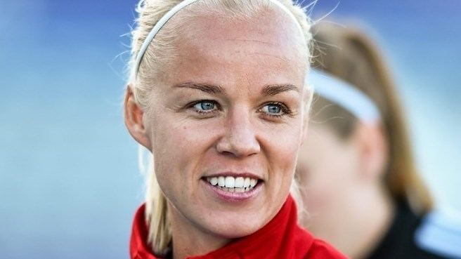 Caroline Seger Seger swaps Tyres for Paris UEFA Women39s Champions