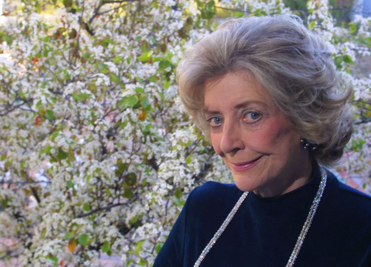 Carolyn Kizer Pulitzer Prizewinning poet Carolyn Kizer is dead at 89