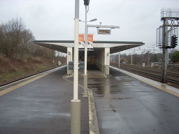 Carpenders Park railway station