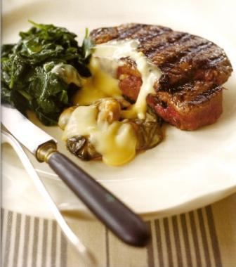 Carpetbag steak Carpetbag Steak with Spinach and Lemon Beurre Blanc