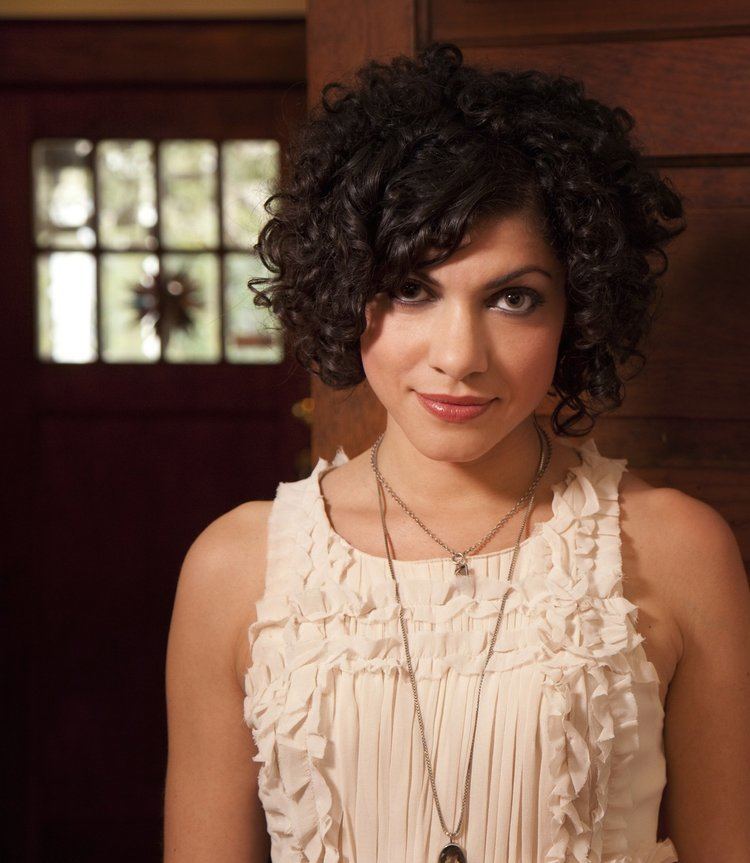 Carrie Rodriguez REVIEW Carrie Rodriguez puts her twist on other people39s