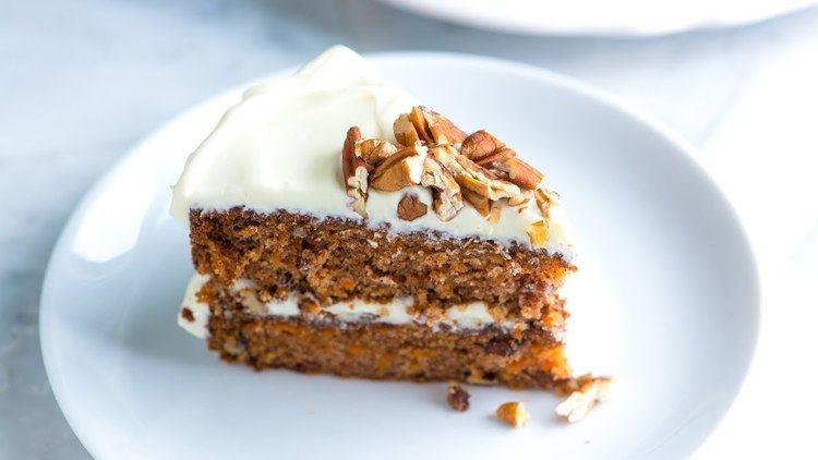 Carrot cake Incredibly Moist and Easy Carrot Cake Recipe