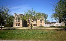Carswell Manor httpsuploadwikimediaorgwikipediacommonsthu